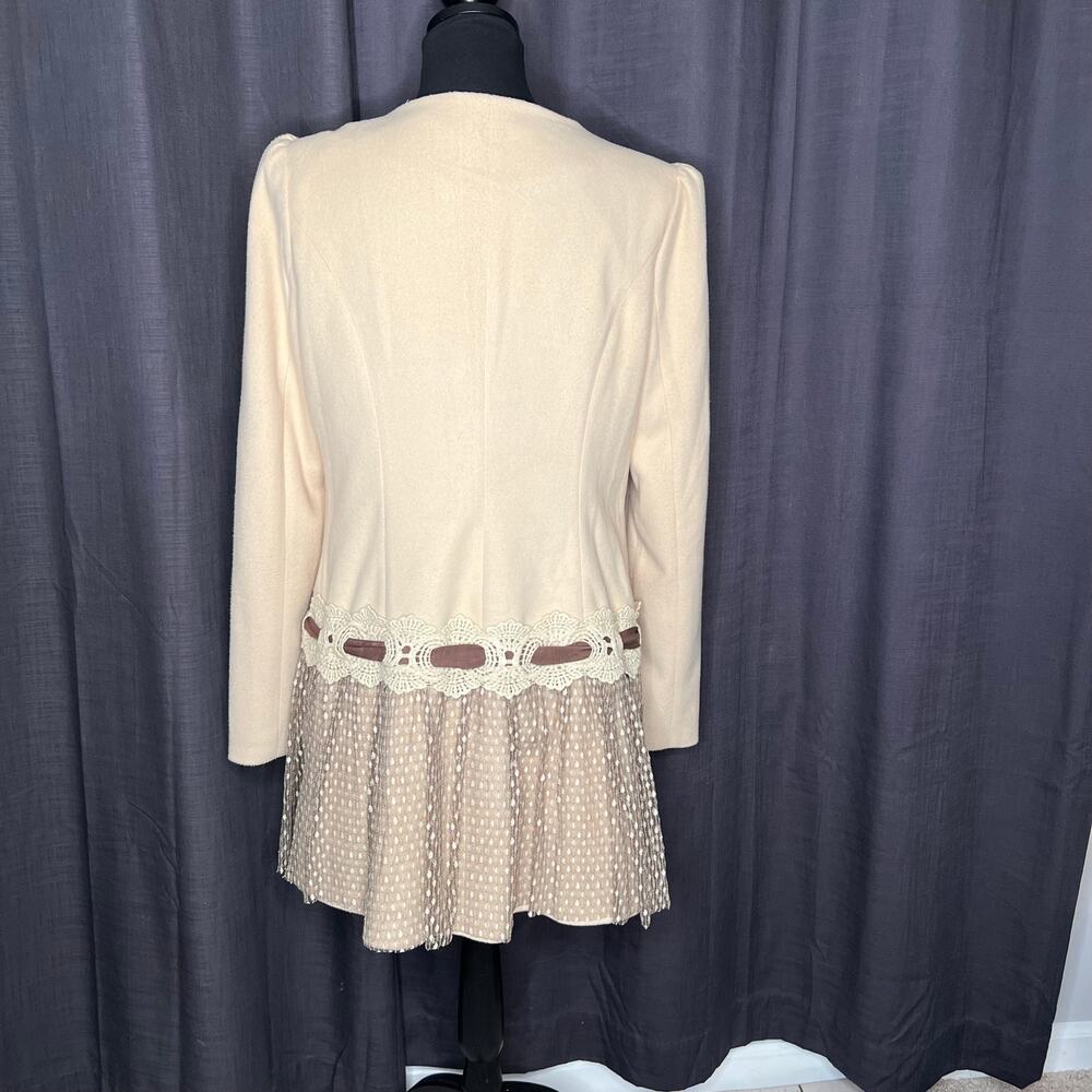A’REVE Victorian cream button front peplum lace & ribbon pea coat Size Large - Picture 3 of 11